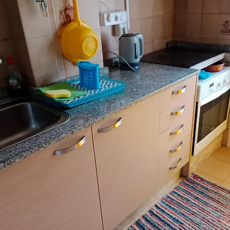 Appartamento Comfortable Righ In Centre, Near & Port ,wifi *