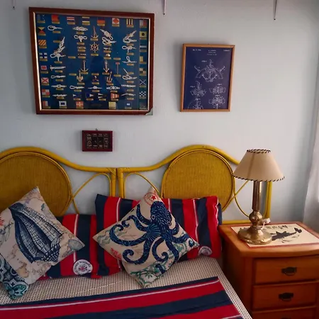 Appartamento Comfortable Righ In Centre, Near & Port ,wifi