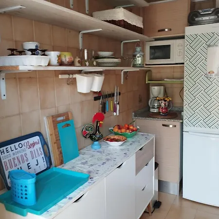 Appartamento Comfortable Righ In Centre, Near & Port ,wifi *